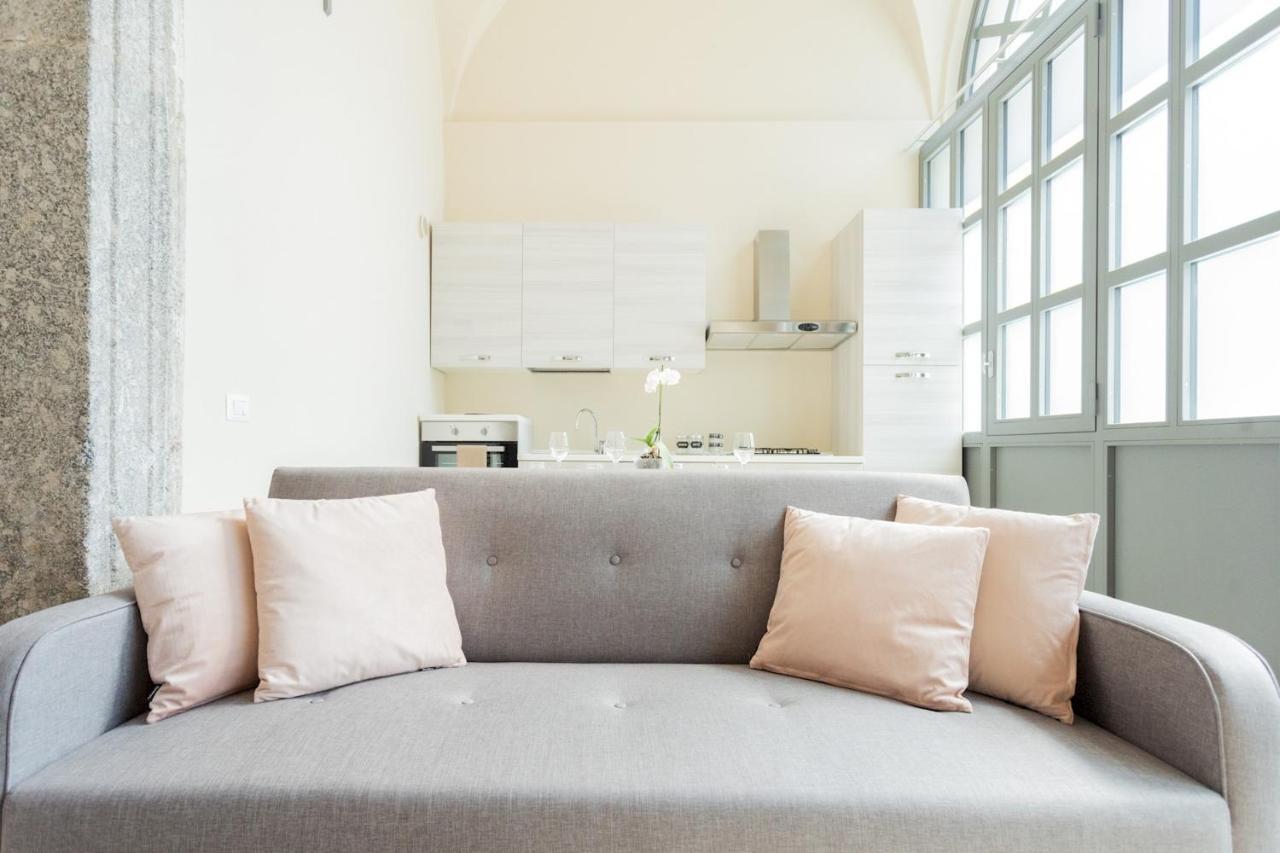 Romantic Escape Centre With Jacuzzi & Parking By Rent Appartement Como